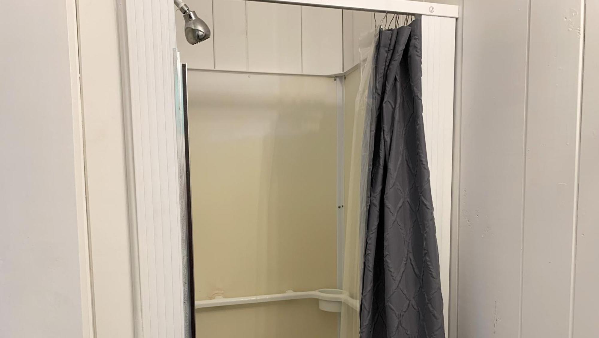 Motel Luzerne Lake Luzerne Екстериор снимка