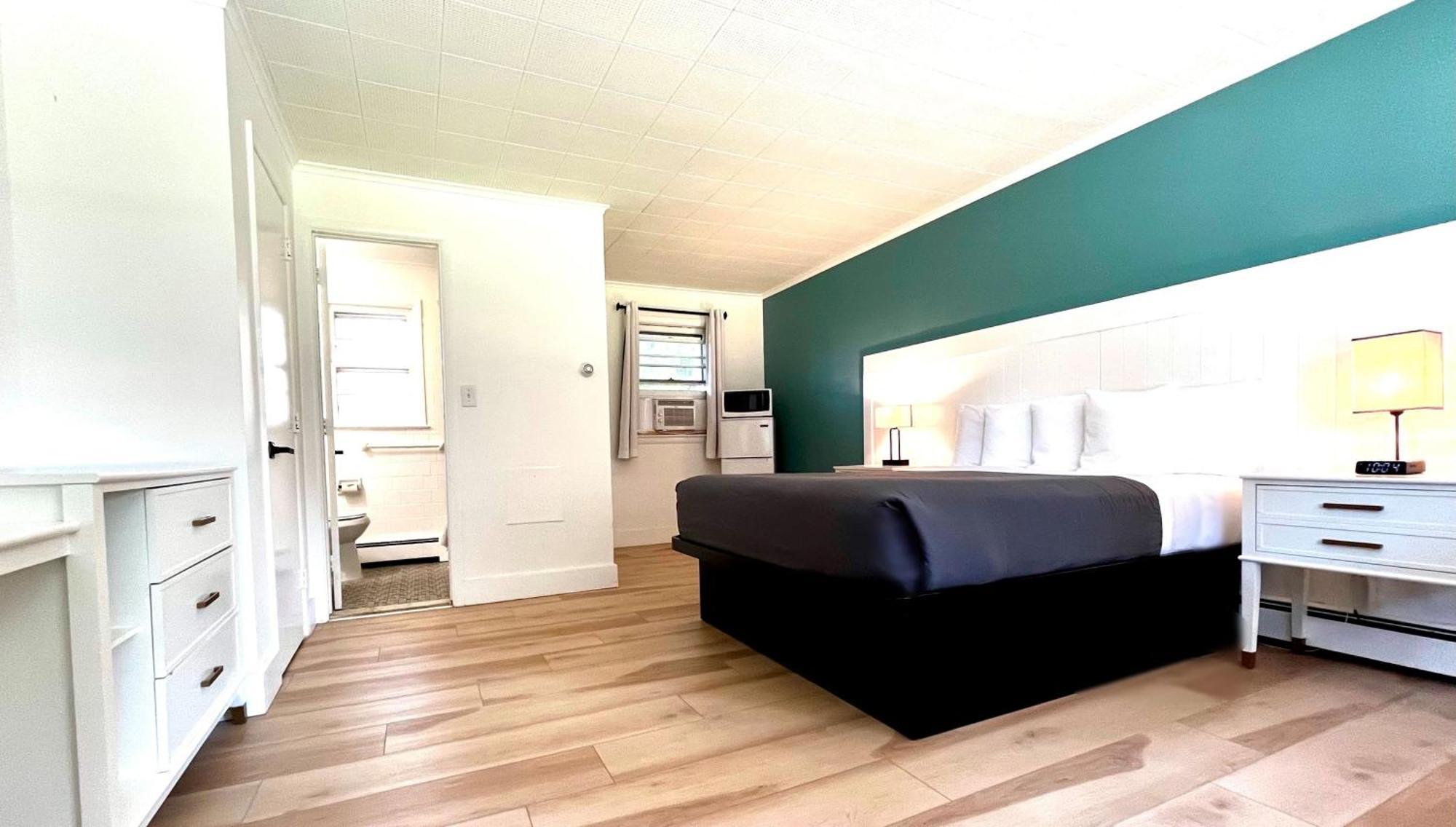 Motel Luzerne Lake Luzerne Екстериор снимка